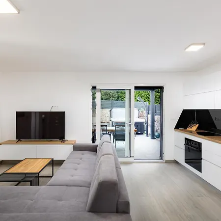 Daire Apartma Skubic Murvica Vantacici